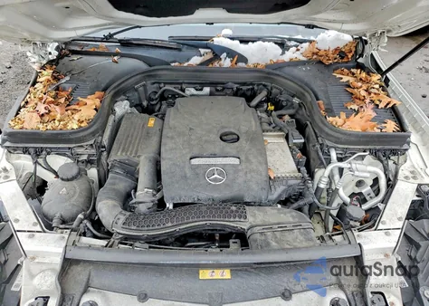 2019 Mercedes-Benz Glc 300 4Matic z USA, uszkodzony, nr VIN WDC0G4KB9KV191483